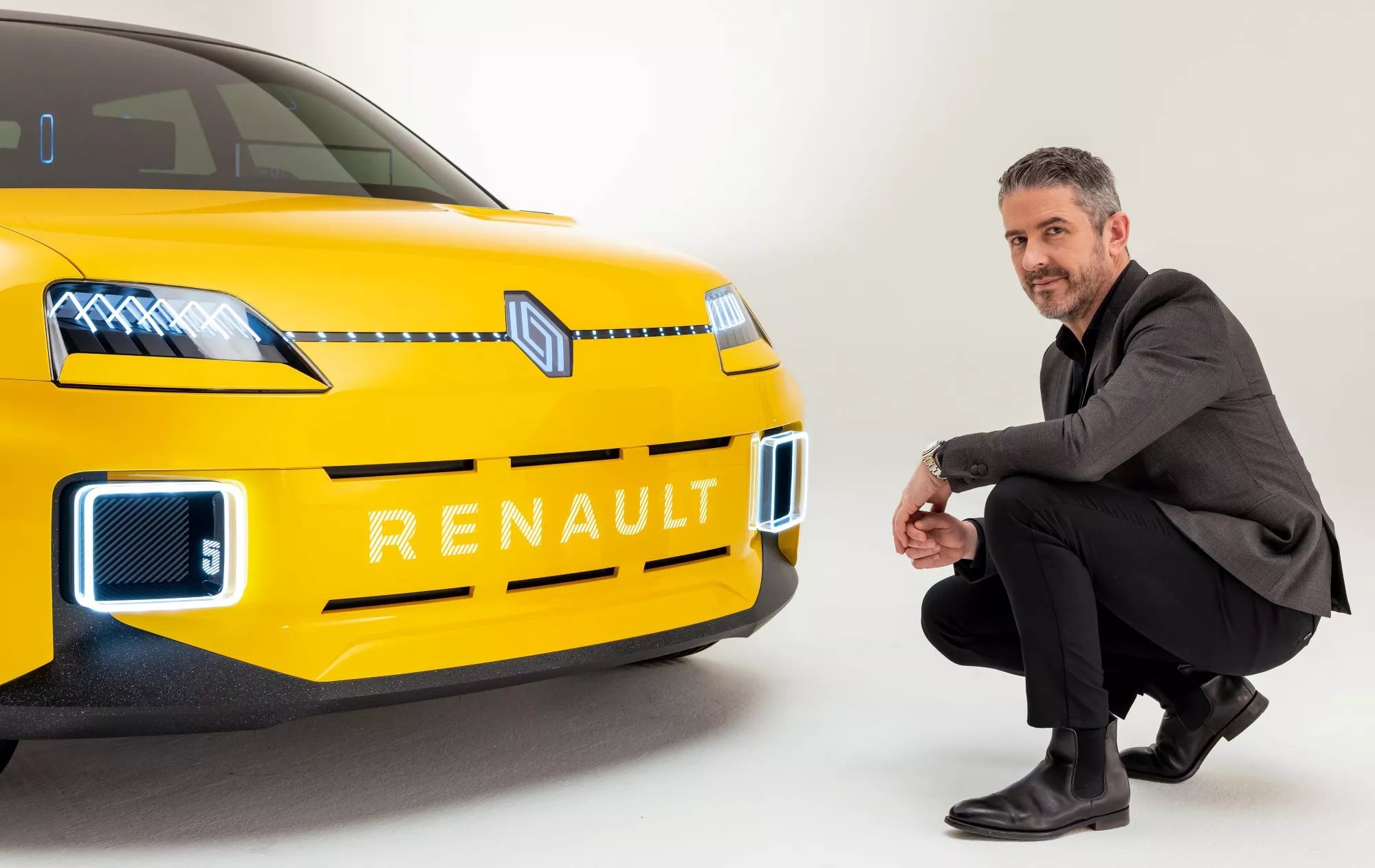 Nouvelle identité visuelle Renault